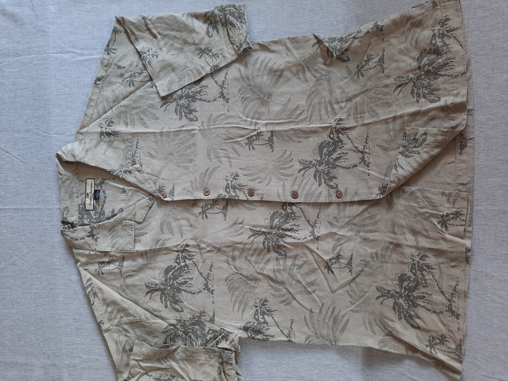 Tommy Bahama Men's XL Floral Tropical Summer Button Shirt Short Sleeve Pure Silk